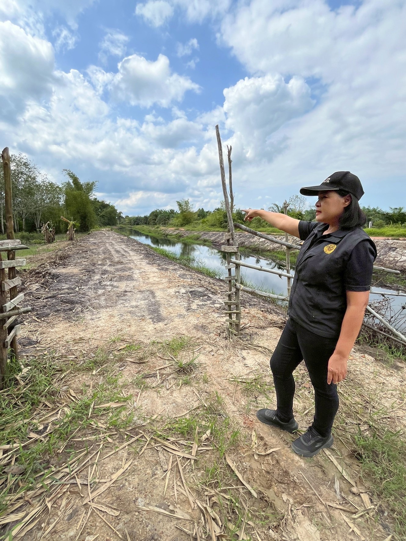 title - ผู้ตรวจราชการ ส.ป.ก. ร่วมคณะ รมช.กษ. ลงพื้นที่เร่งรัดการดำเนินงาน ยกระดับ คุณภาพชีวิตเกษตรกร จังหวัดนราธิวาส